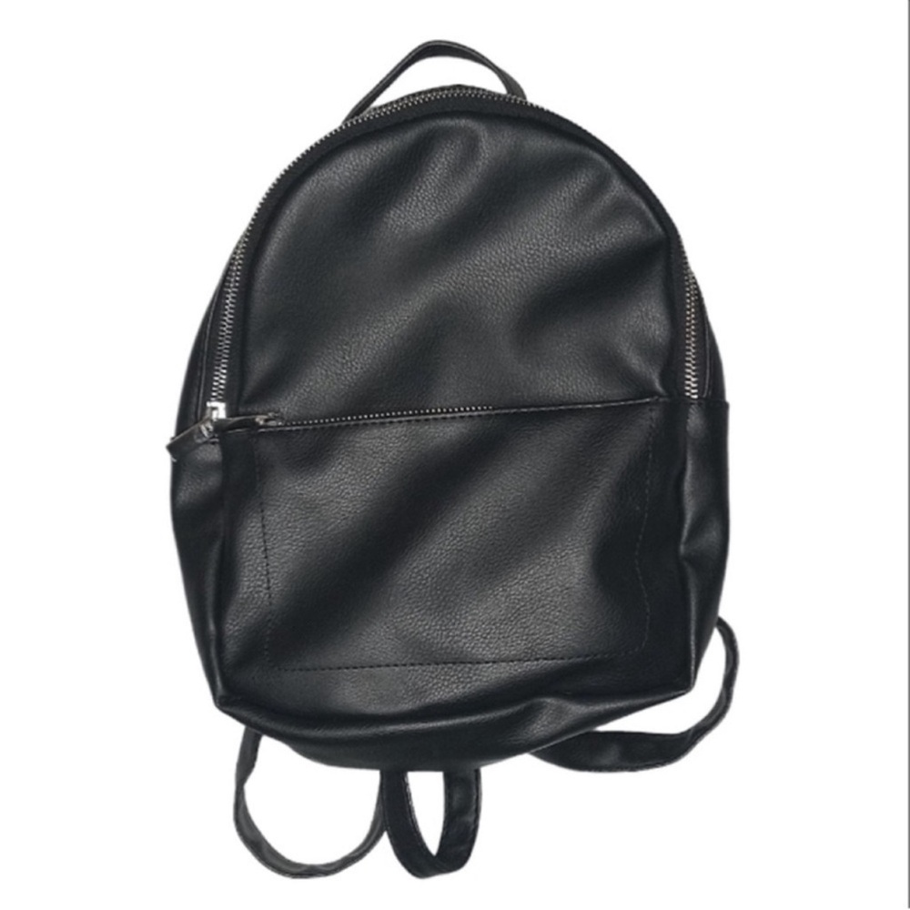 Black Medium Woman vegan Backpack Leather Backpack